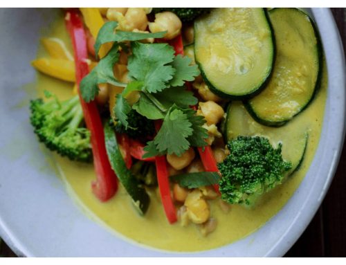 Chickpea and coconut curry